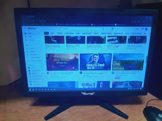 Monitor 17 Polegadas Hd Led (Saídas Hdmi e Vga) > 270,00