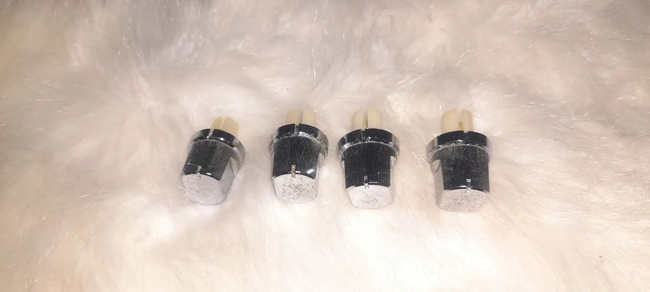 Botões dos comandos Toca discos Receiver National Ss8000