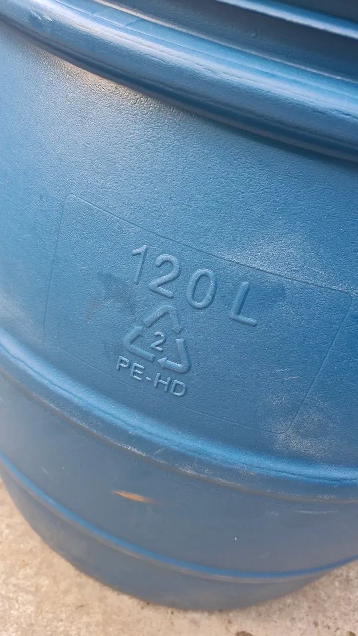 Tambor Plástico Azul novo 120 litros  - Foto 5