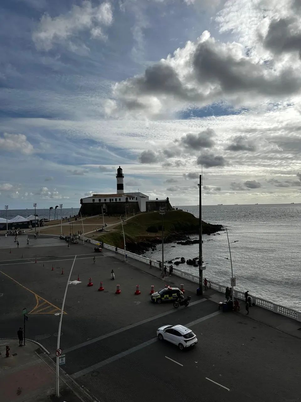 Apartamento 3/4, 1 Suíte 184m²  Frente Mar  Farol da Barra