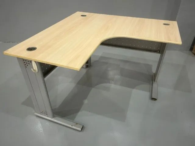 Mesa em L escritorio - Foto 2