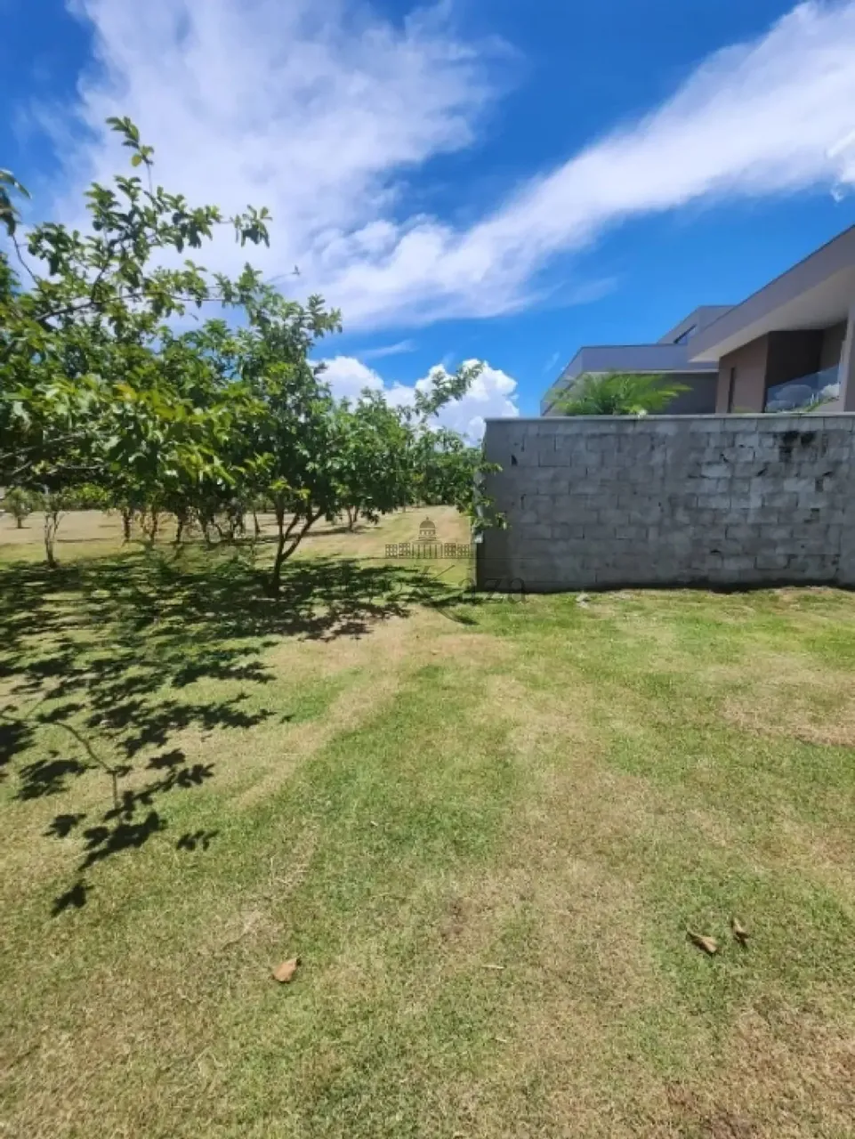 Terreno em Condomínio - Jardim do Golfe - Condomínio Jardim do Golfe - 450m².