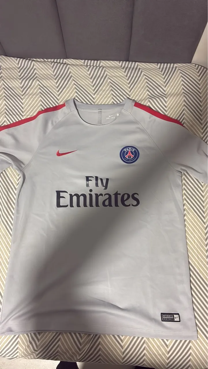 camiseta PSG