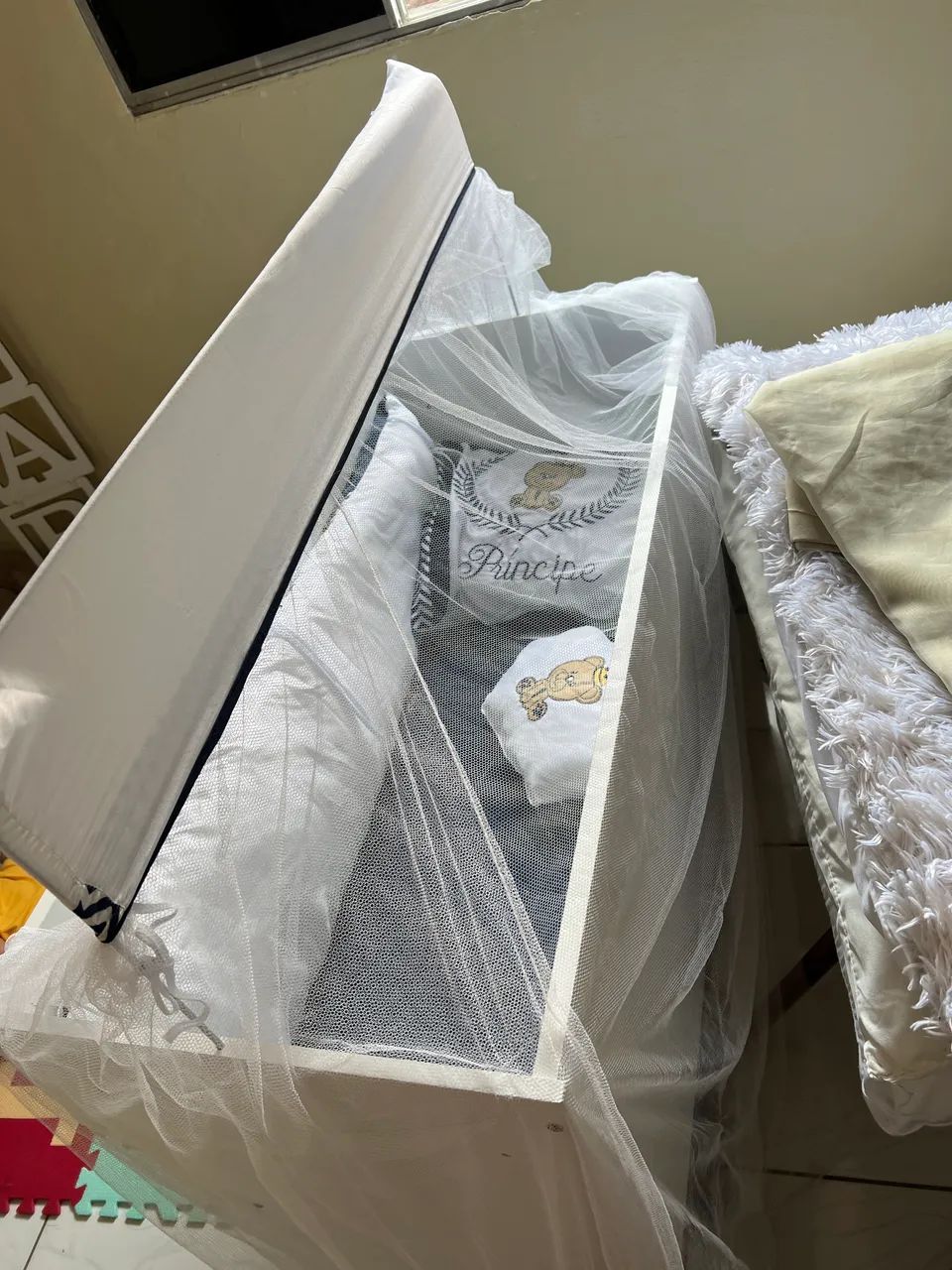 Mini Crib63824086795139125