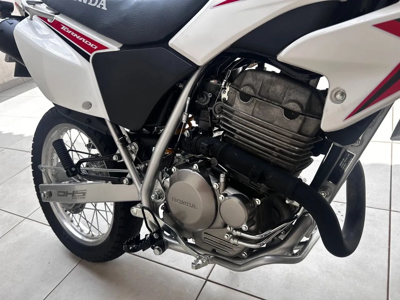 Honda Tornado 250cc - Branca - 2008 - Foto 5