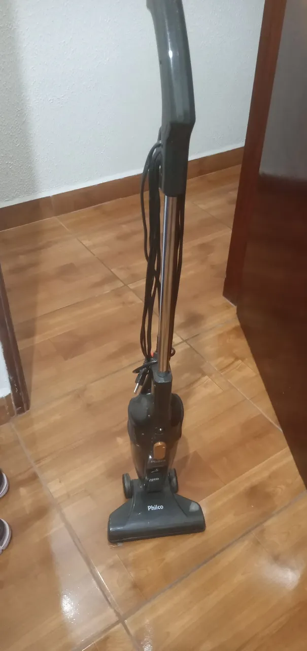 Aspirador de Pó Vertical Philco Max 1200W