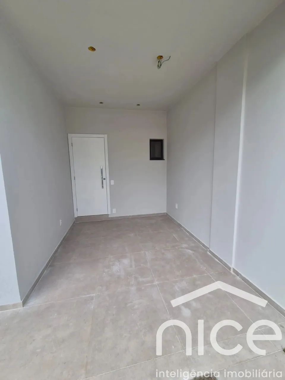 Sobrado Novo à Venda de 3 quartos no bairro São João em Itajaí- SC - Foto 3