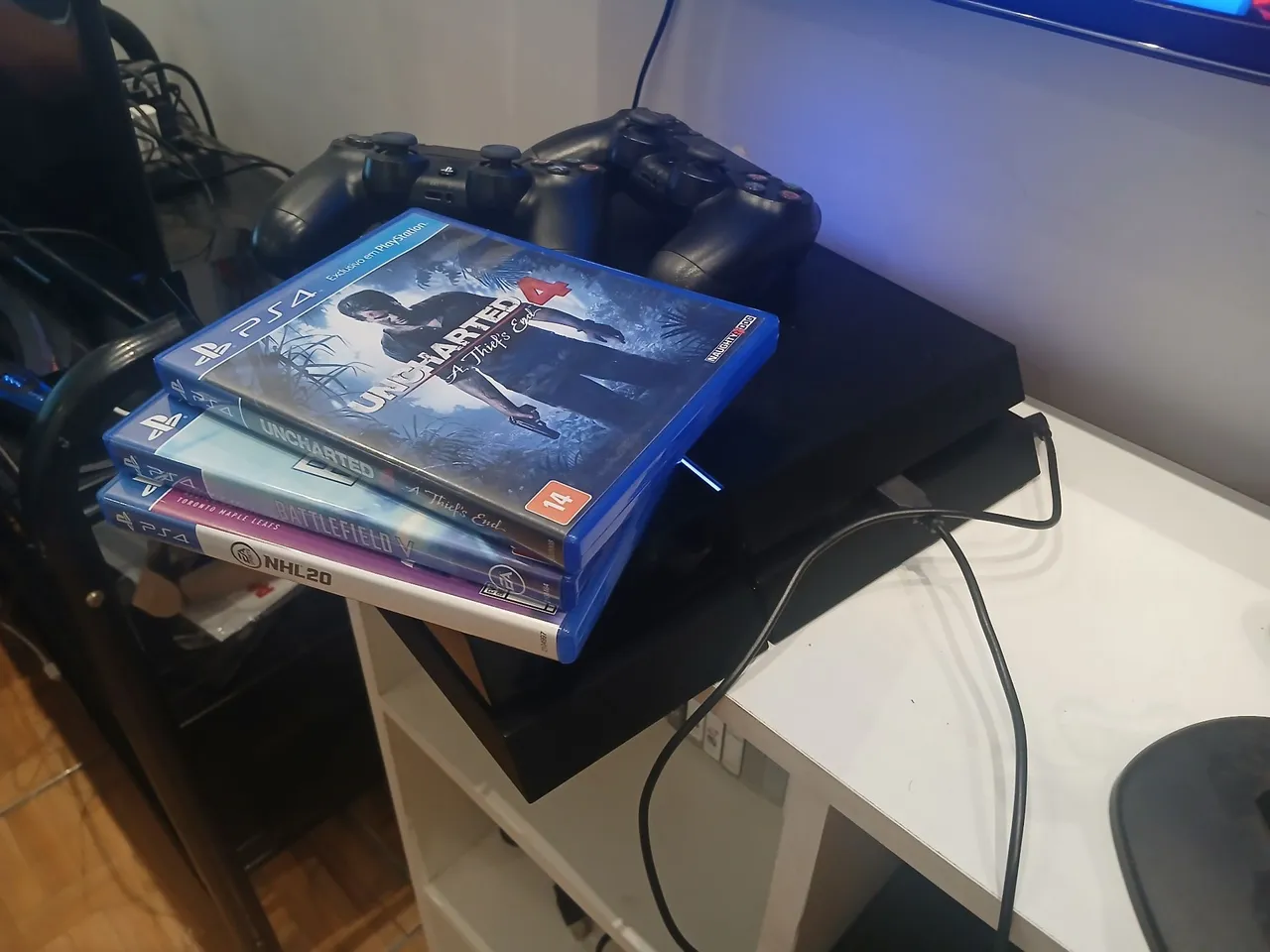 PlayStation 4 entrego