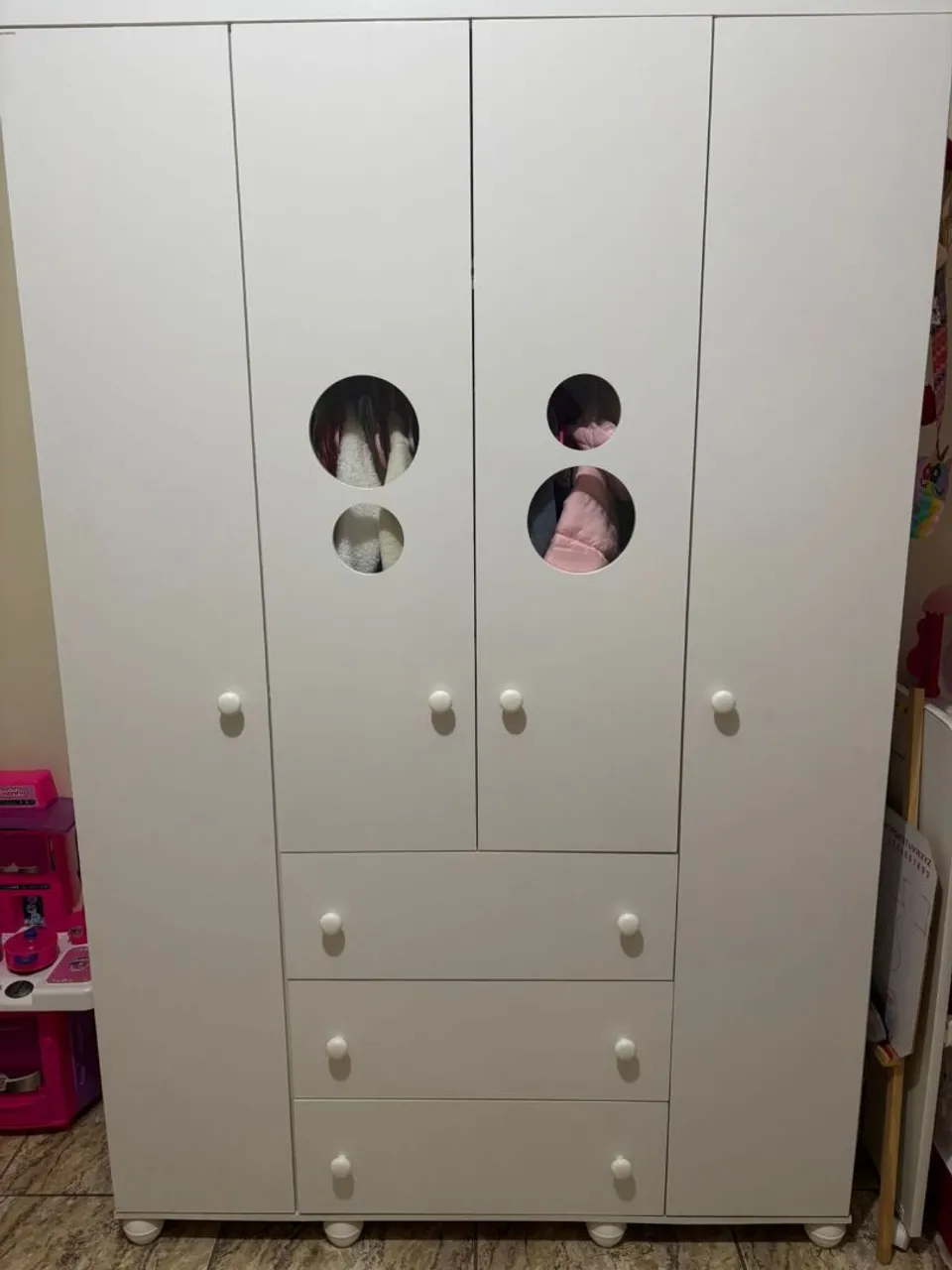 Guarda-Roupa Infantil Branco com Detalhes