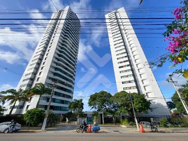 Apartamento à locação em Lagoa Nova (Natal/RN) | Condomínio Alice Grilo | 5/4 sendo 3 suít