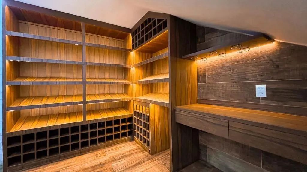 Casa à venda e para alugar em Santana de Parnaíba, Alphaville, com 4 quartos, com 500 m² - Foto 10