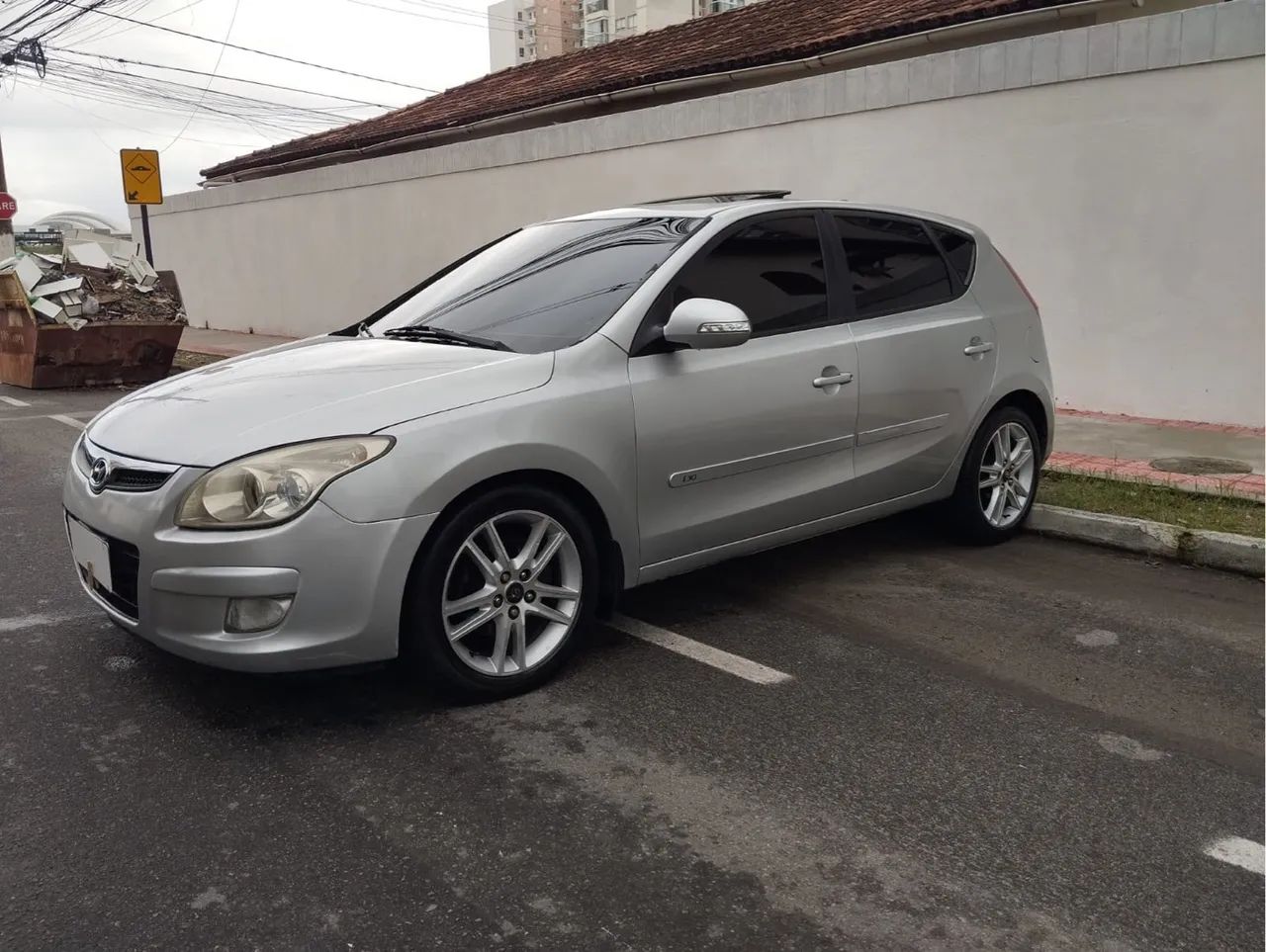 Hyundai I30 2011 automático 2.0 + teto solar 