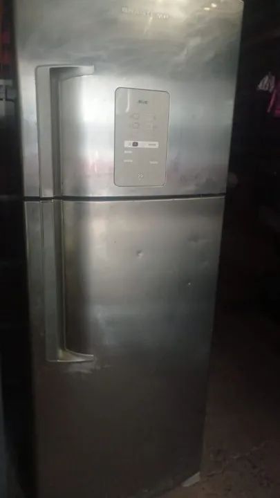 Geladeira Frosfree Inox Eletrolux ( leia todo o anúncio vendo ou troco Smart TV)