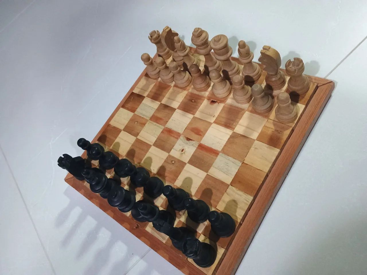 Jogo de Xadrez de Madeira antigo  - Foto 3