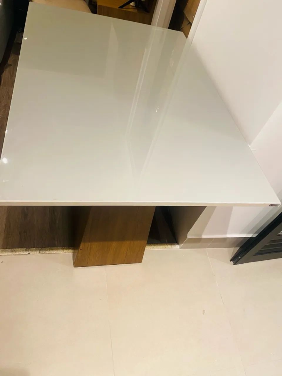 Mesa e 4 cadeiras