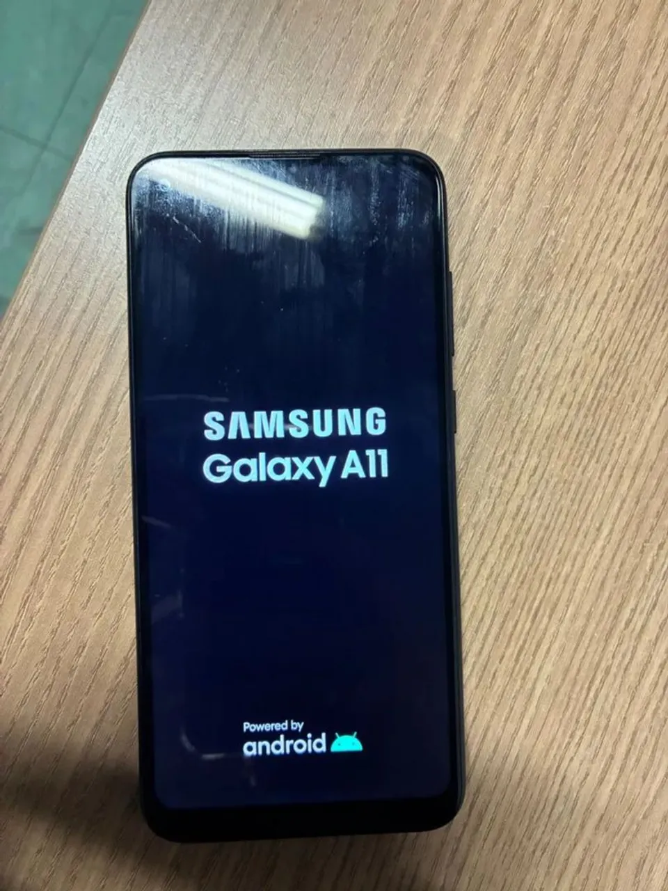 Samsung A11 biometria ok 4g 64gb com carregador