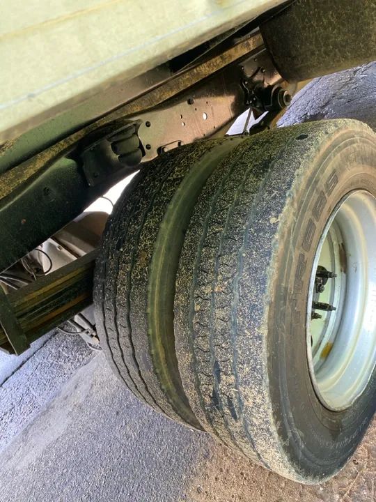 Mercedes 712C 2001 Eletrônico Turbo/Intercooler - Foto 14