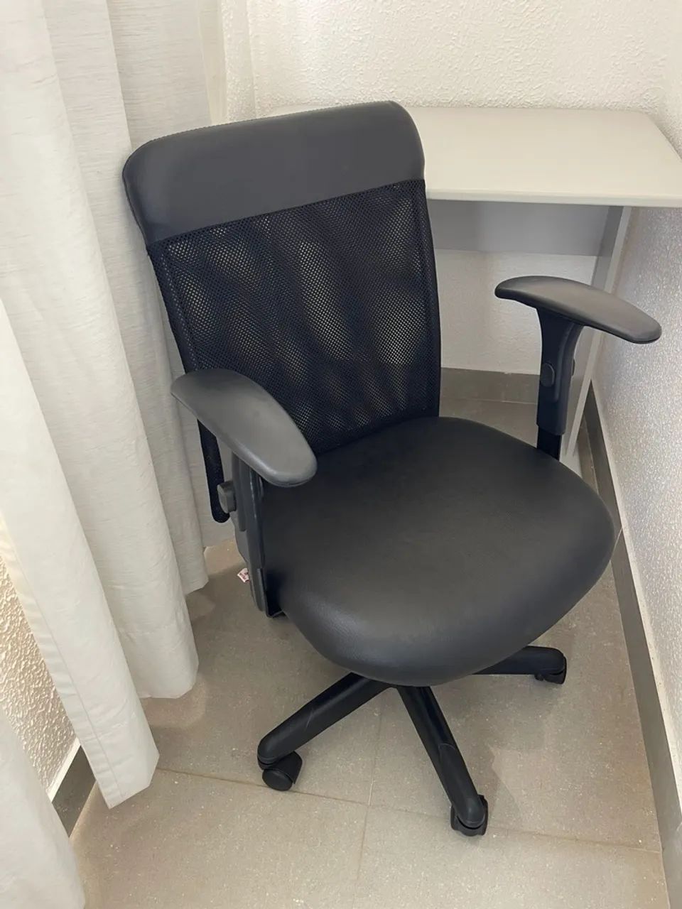 CADEIRA SUN NOVA DE FÁBRICA - MÓVEIS PARA ESCRITÓRIO  - Foto 3