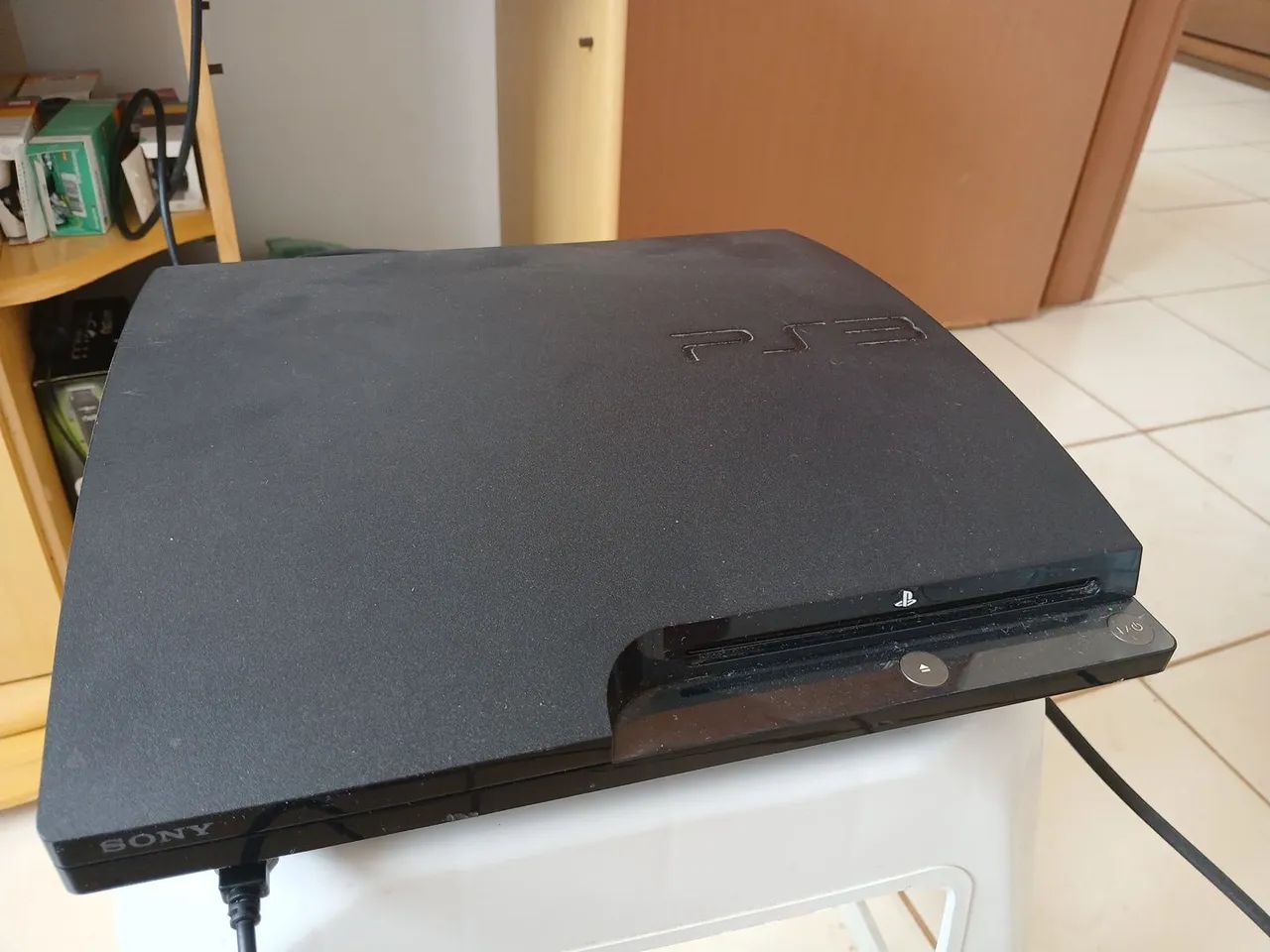 PS3 Slim + Vários jogos. Não vendo separado. - Foto 3