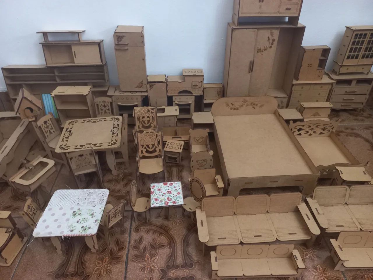  Kit  móveis casinha Bonecas em MDf - Foto 3