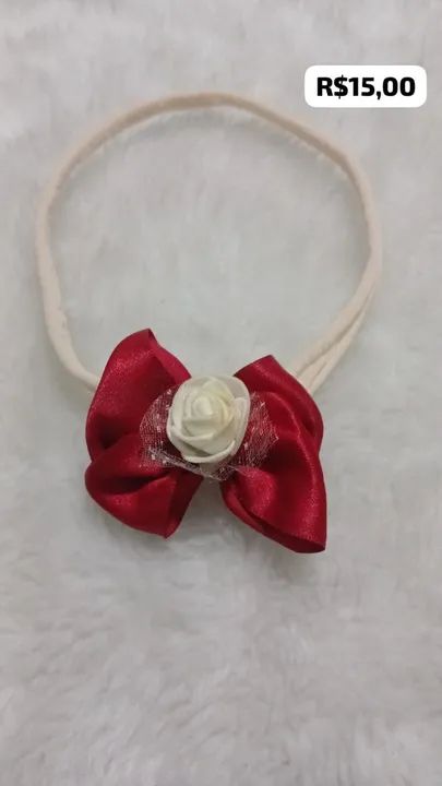 Faixa de Cabelo Bebê com Laço Dourado e Pedrarias - Foto 3