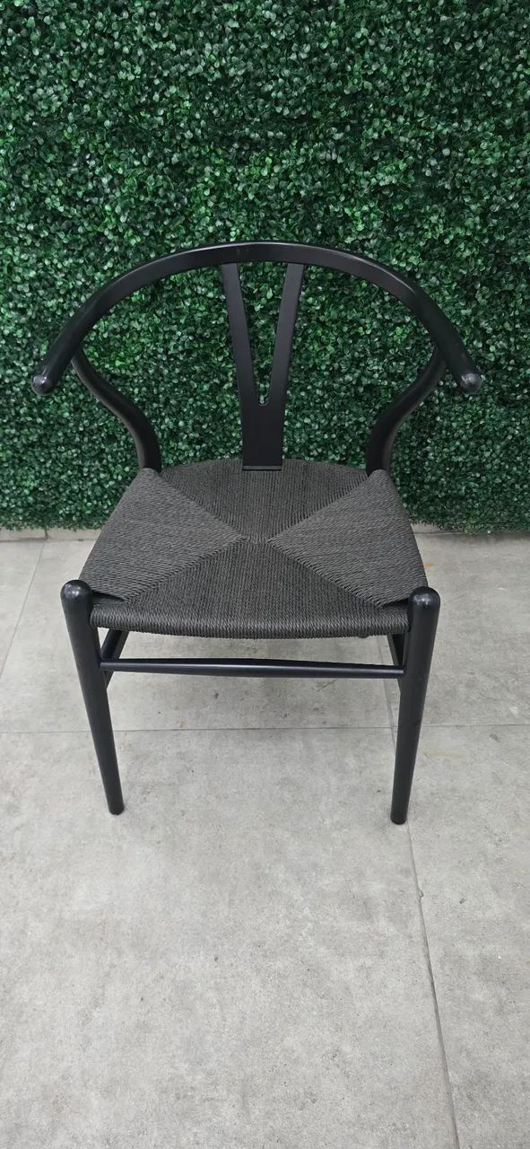 CADEIRA WISHBONE  PRETA TOKSTOK
