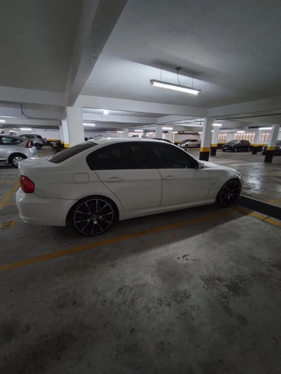 BMW 320I A 2011 - Foto 3