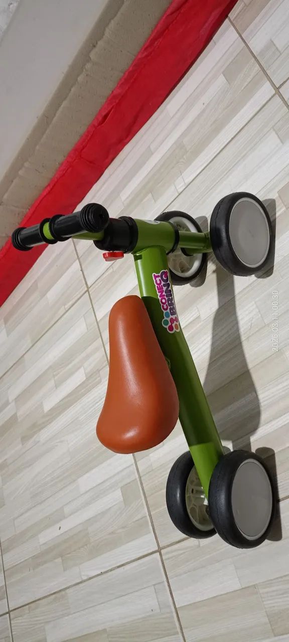 Bicicleta de equilíbrio 