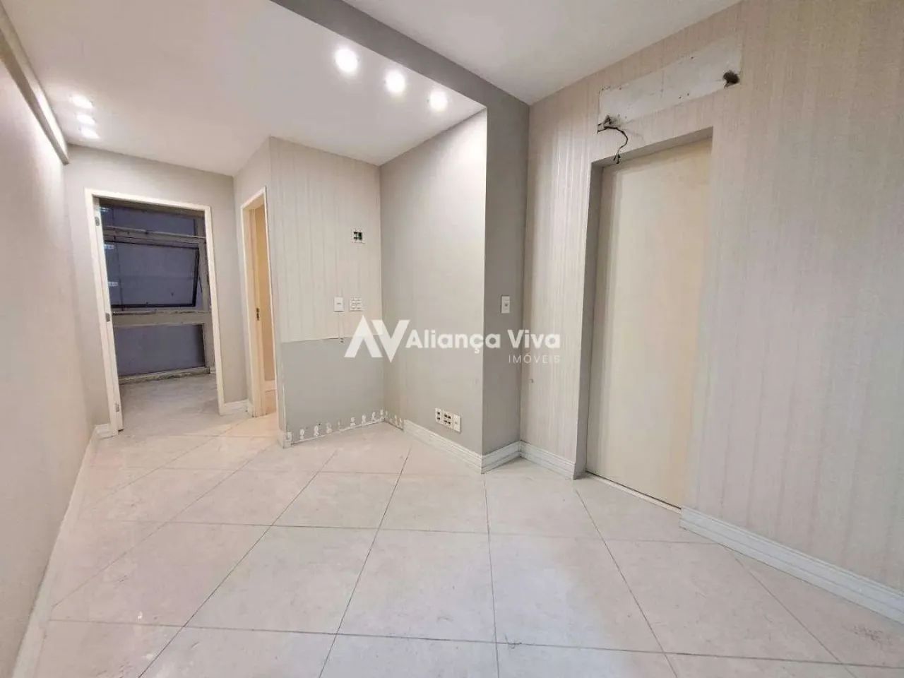 COMERCIAL NO CORAÇÃO DE COPACABANA - Foto 4
