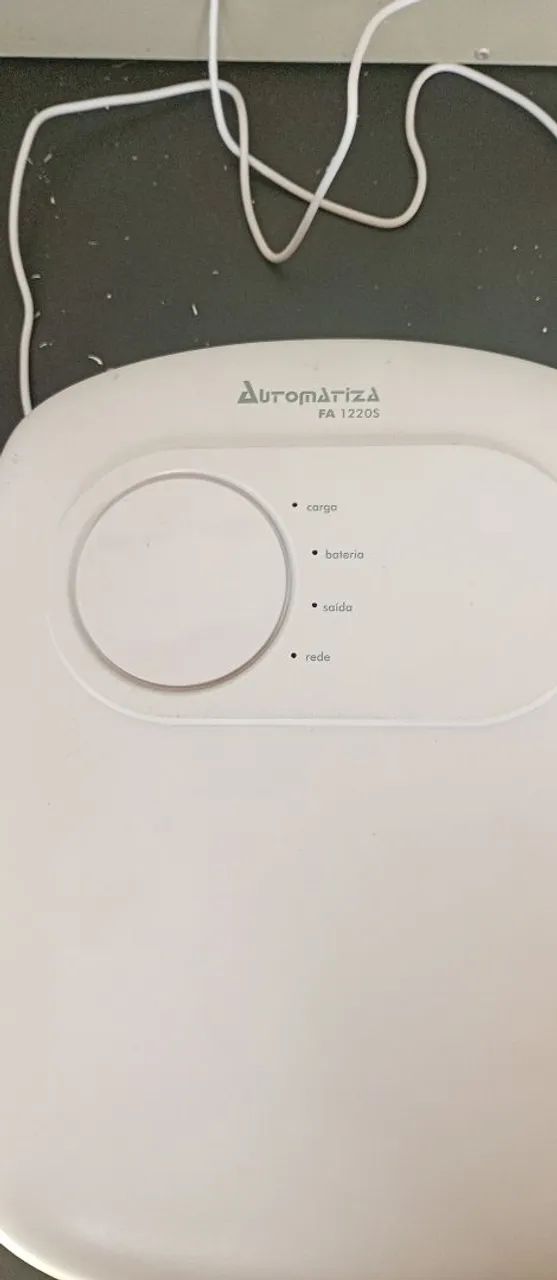 Fonte de alimentação fa e teclado e bateria 