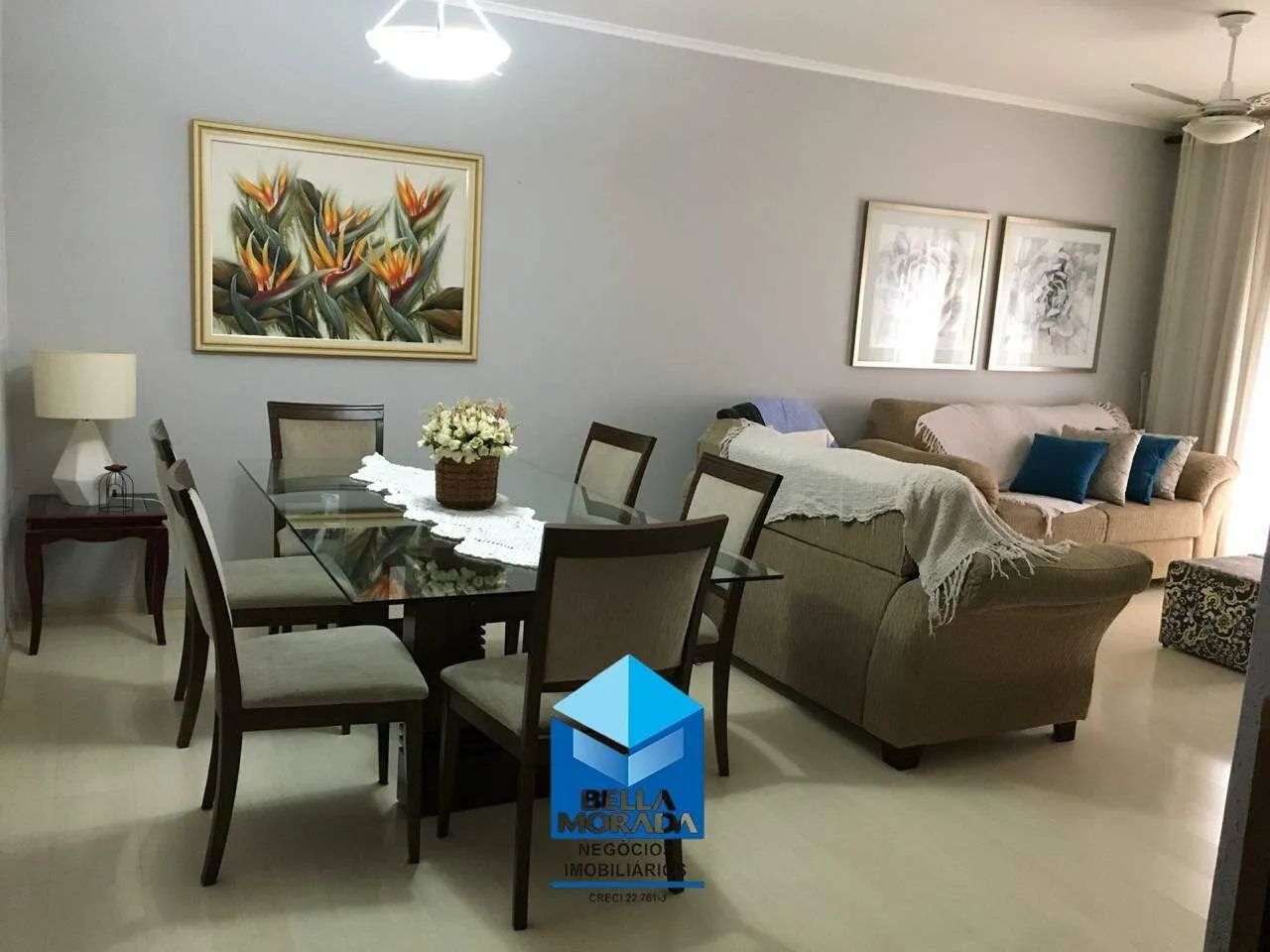 Apartamento à venda no Edifício Santa Cecília