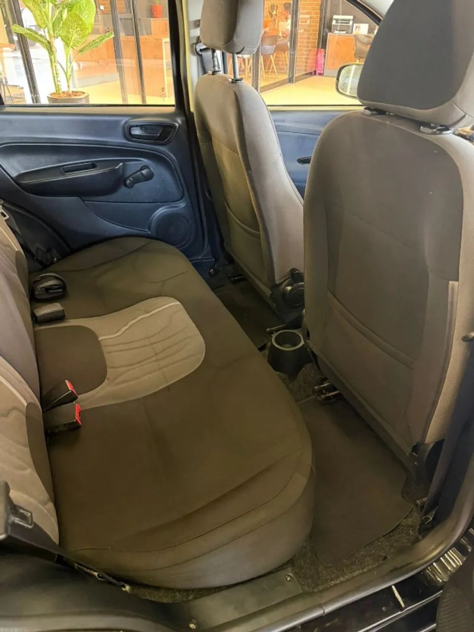 Fiat Uno WAY 1.0 Flex 6V 5P 2020 - Foto 5
