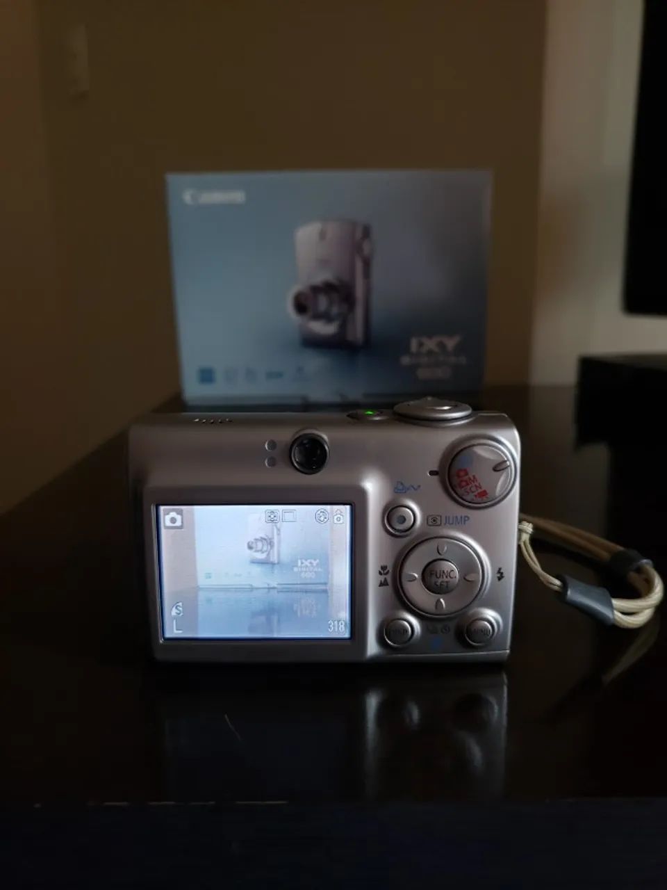 2 Cameras Digitais - Camera Digital Canon IXY 600 + Camera Digital Minolta - Dimage Xt  - Foto 2