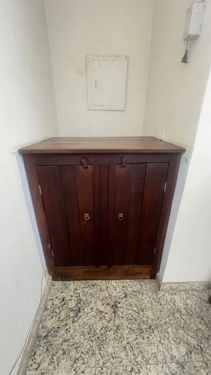 Armário rústico madeira de lei