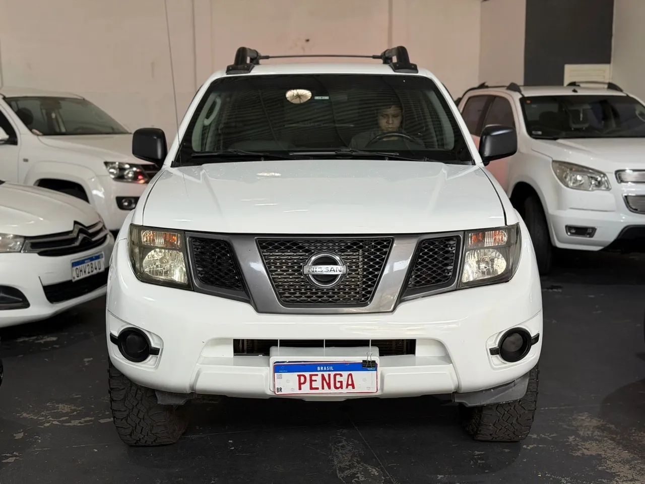 Nissan Frontier Frontier SV AT. CD 4x4 2.5 TB Dies. Aut. 2016