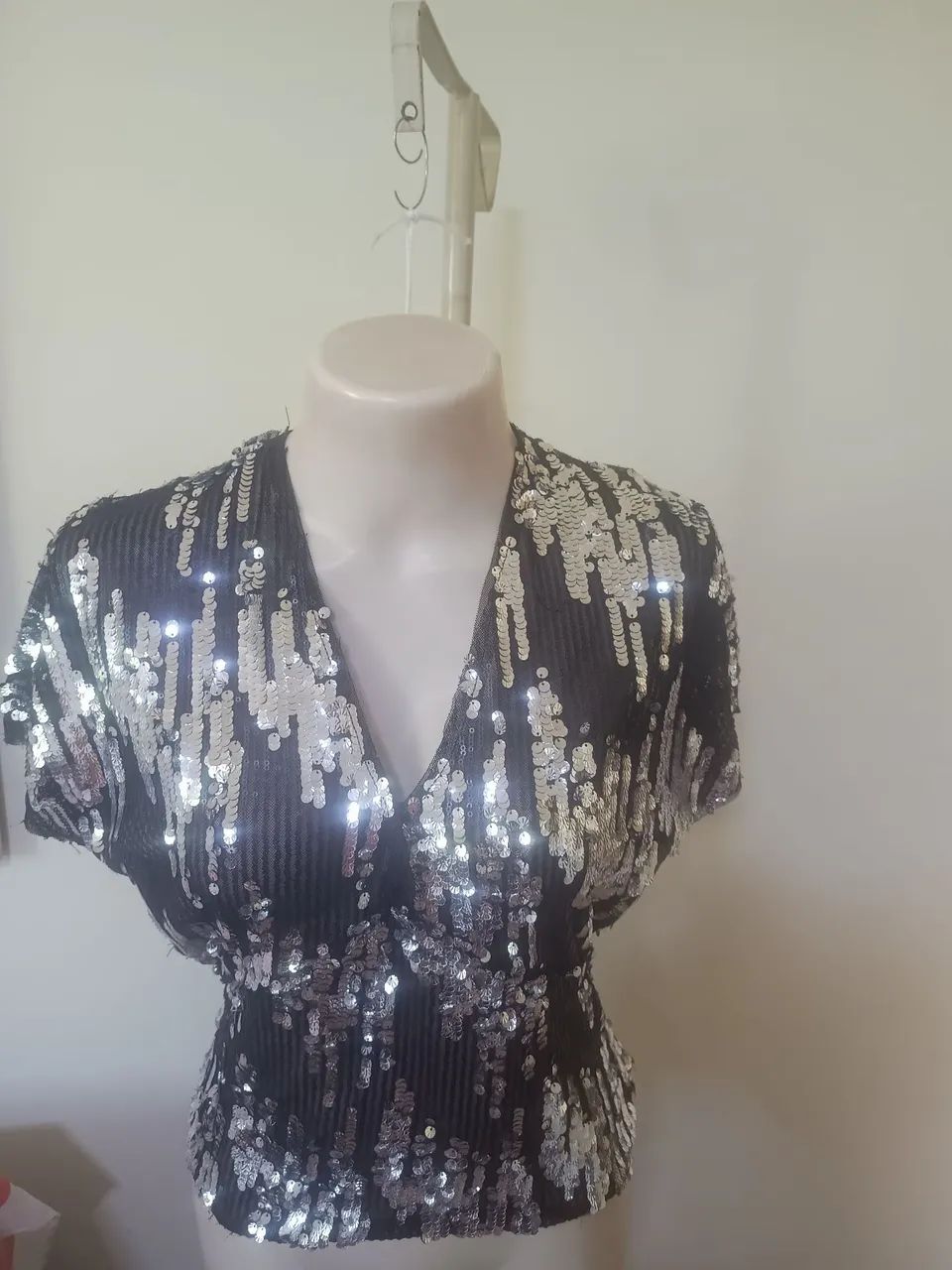 Blusa Zara Original Preta Com Paetês 