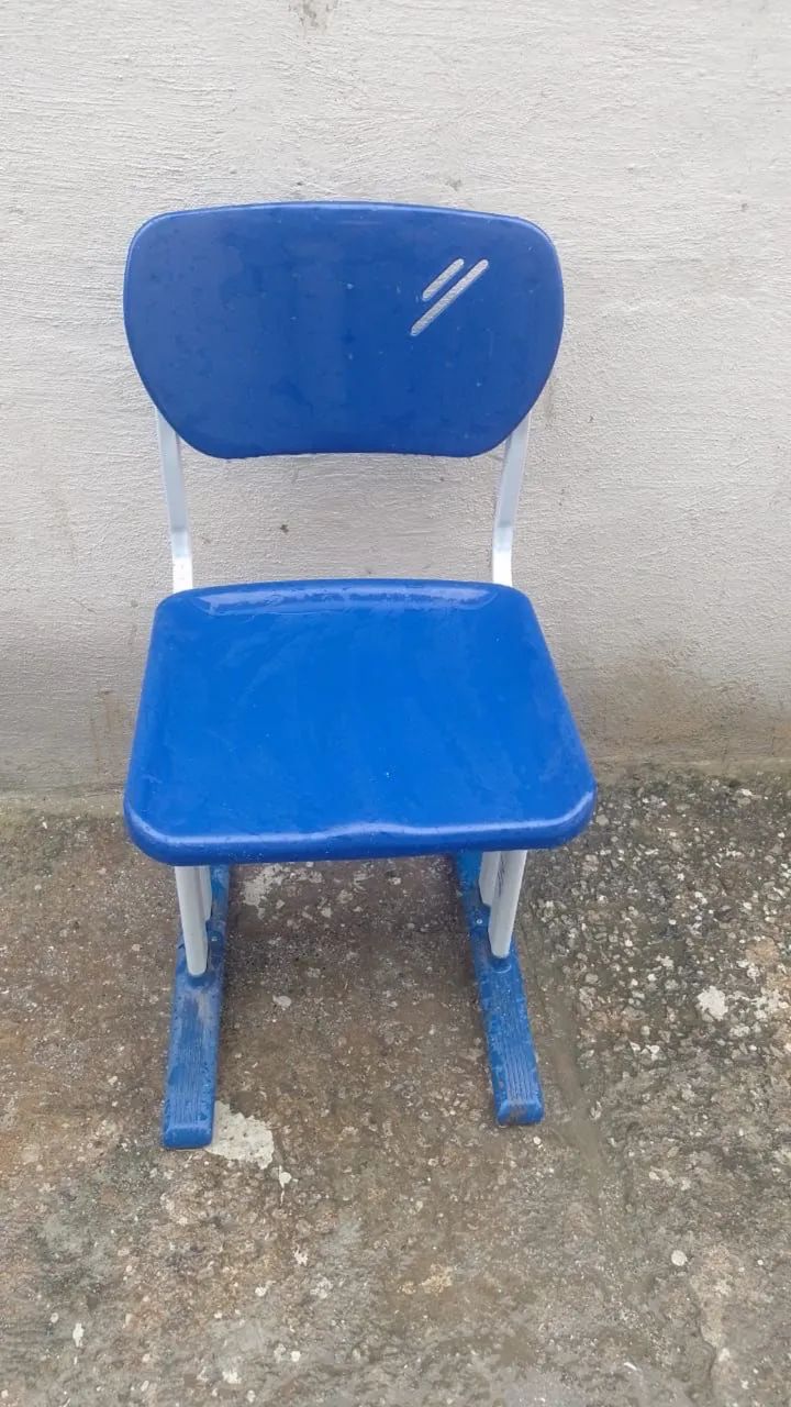 Cadeira escolar 