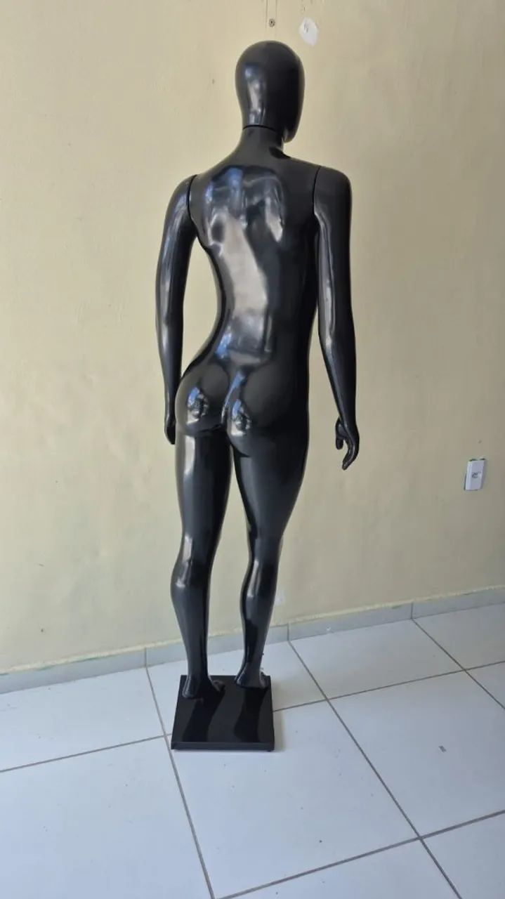 Manequim feminino preto - Foto 4