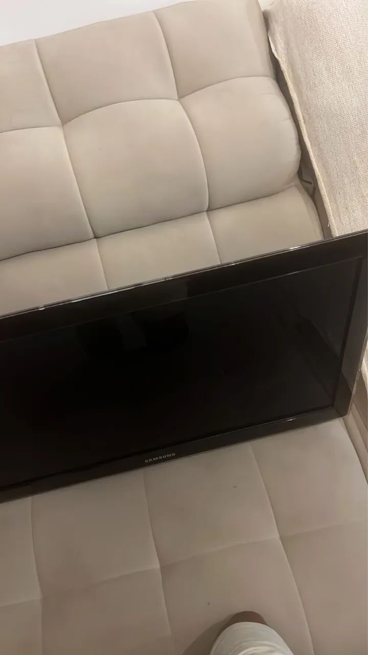 Vendo Tv Samsung 32 Polegadas (Para retirada de peças) 