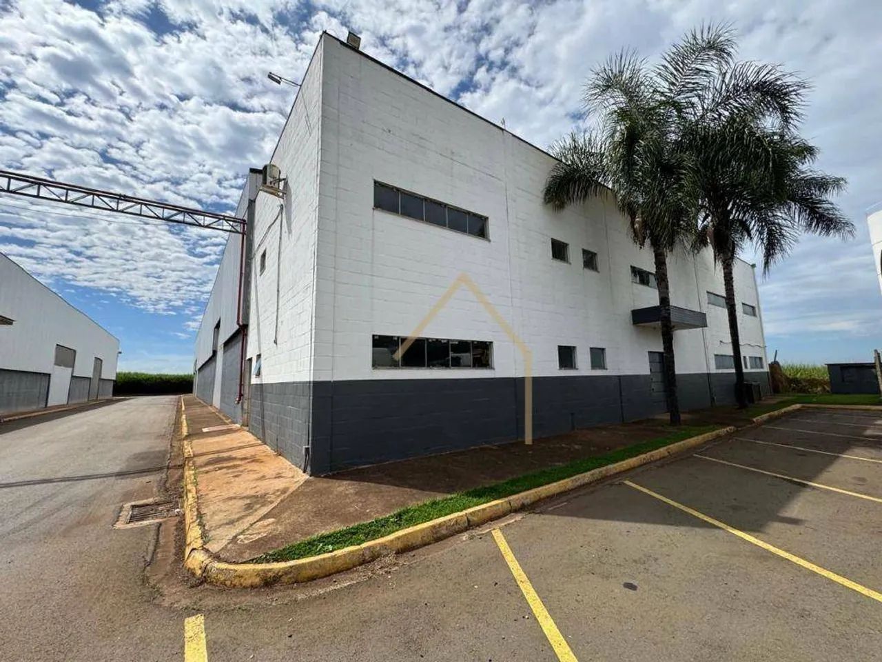 GALPÃO PARA LOCAÇÃO NA CIDADE DE IRACEMÁPOLIS - Foto 3
