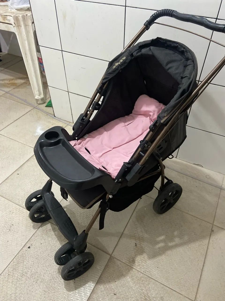 CARRINHO DE BEBE POUCO USADO  - Foto 4