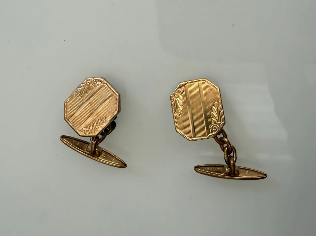Par de abotoaduras vintage Krementz chapeadas a ouro - Foto 2
