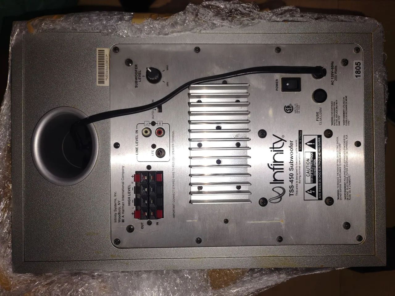 Subwofer  modelo infinity TSS450