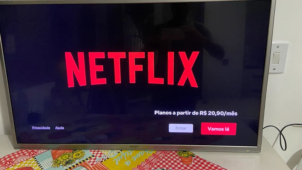 Tv smart 40 polegadas funcionando  - Foto 4