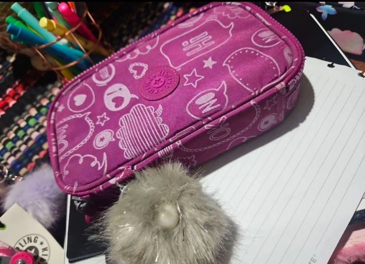 Estojo Kipling 50 pens 