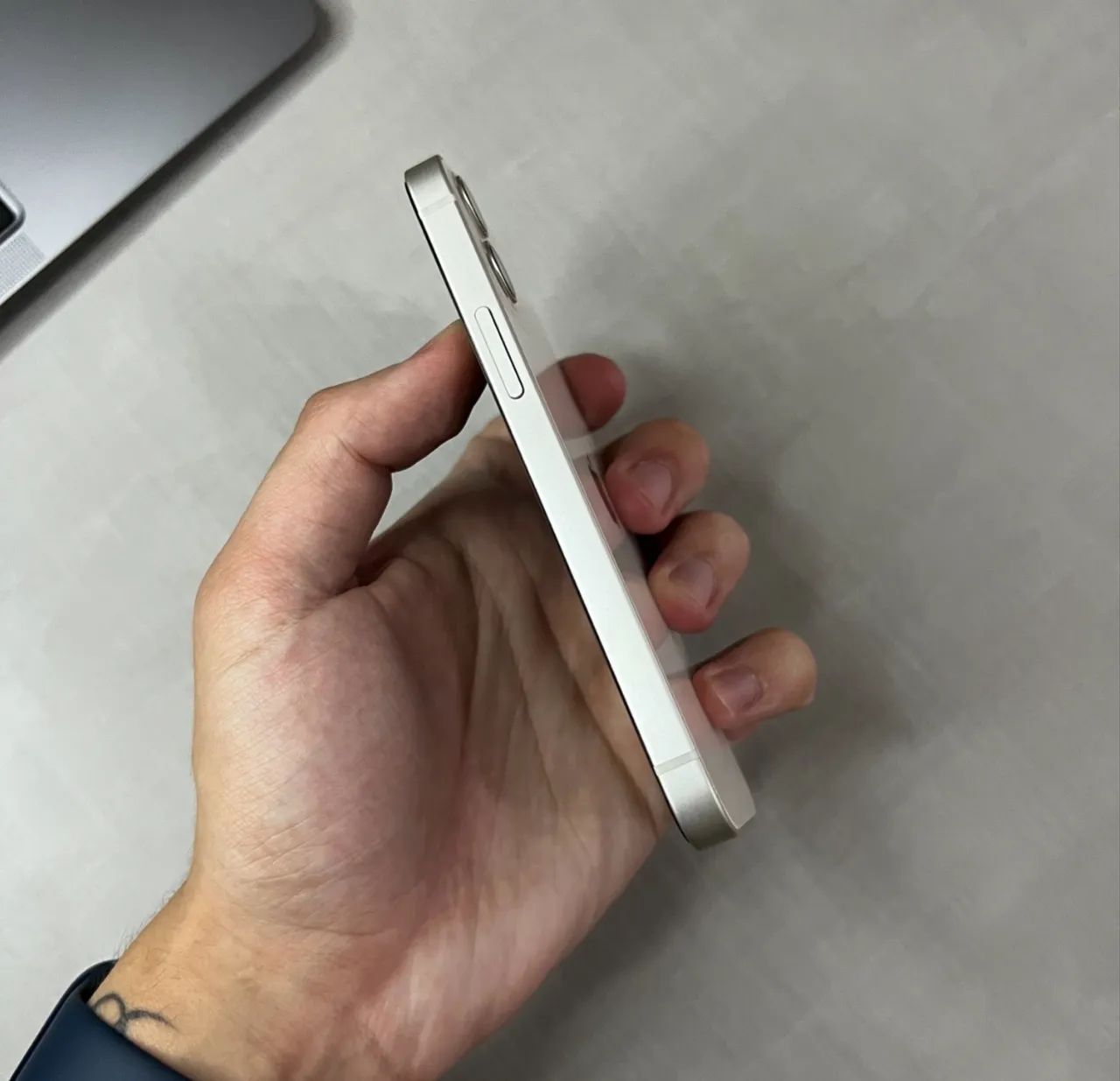 Iphone 12 IMPECÁVEL OPORTUNIDADE  - Foto 2