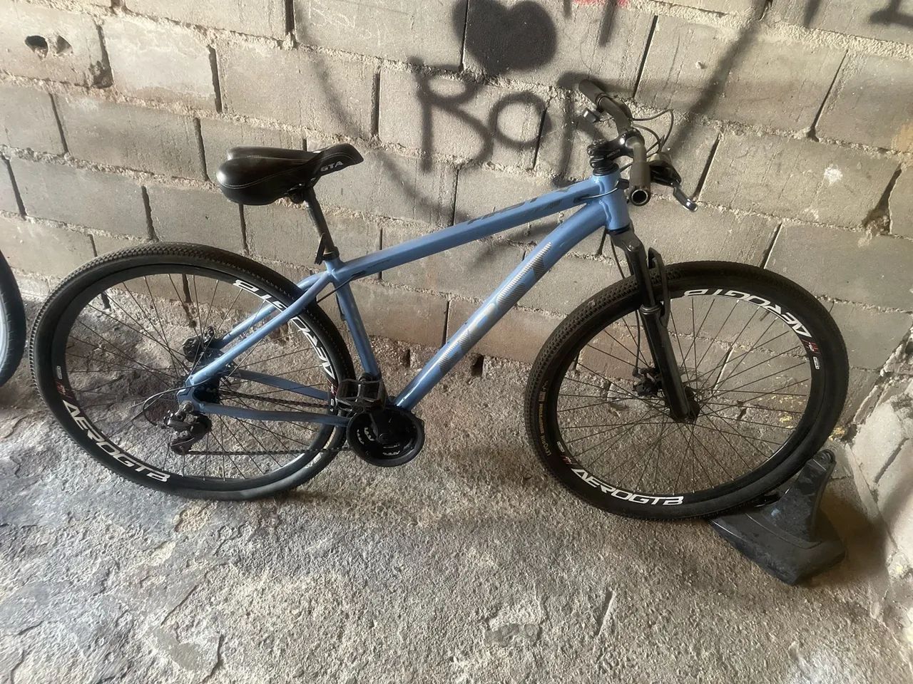 Bicicleta First MTB Aro 29 - Freio a Disco