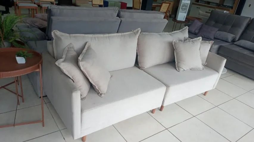 Sofá no Linho 2,35m 10x sem juros - Foto 2