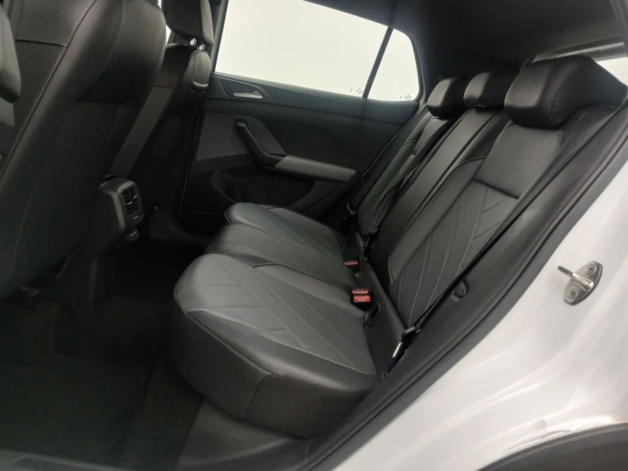 Volkswagen T-Cross Comfortline 1.0 TSI Flex 5P Aut., foto 17 de 18