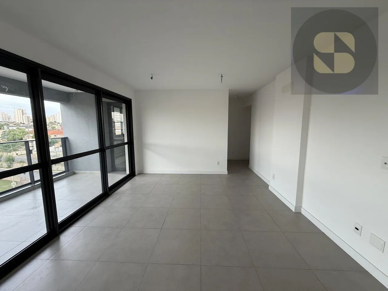 EDIFÍCIO ARCH | 102 m² | 3 QUARTOS | 1 SUÍTE - Foto 4